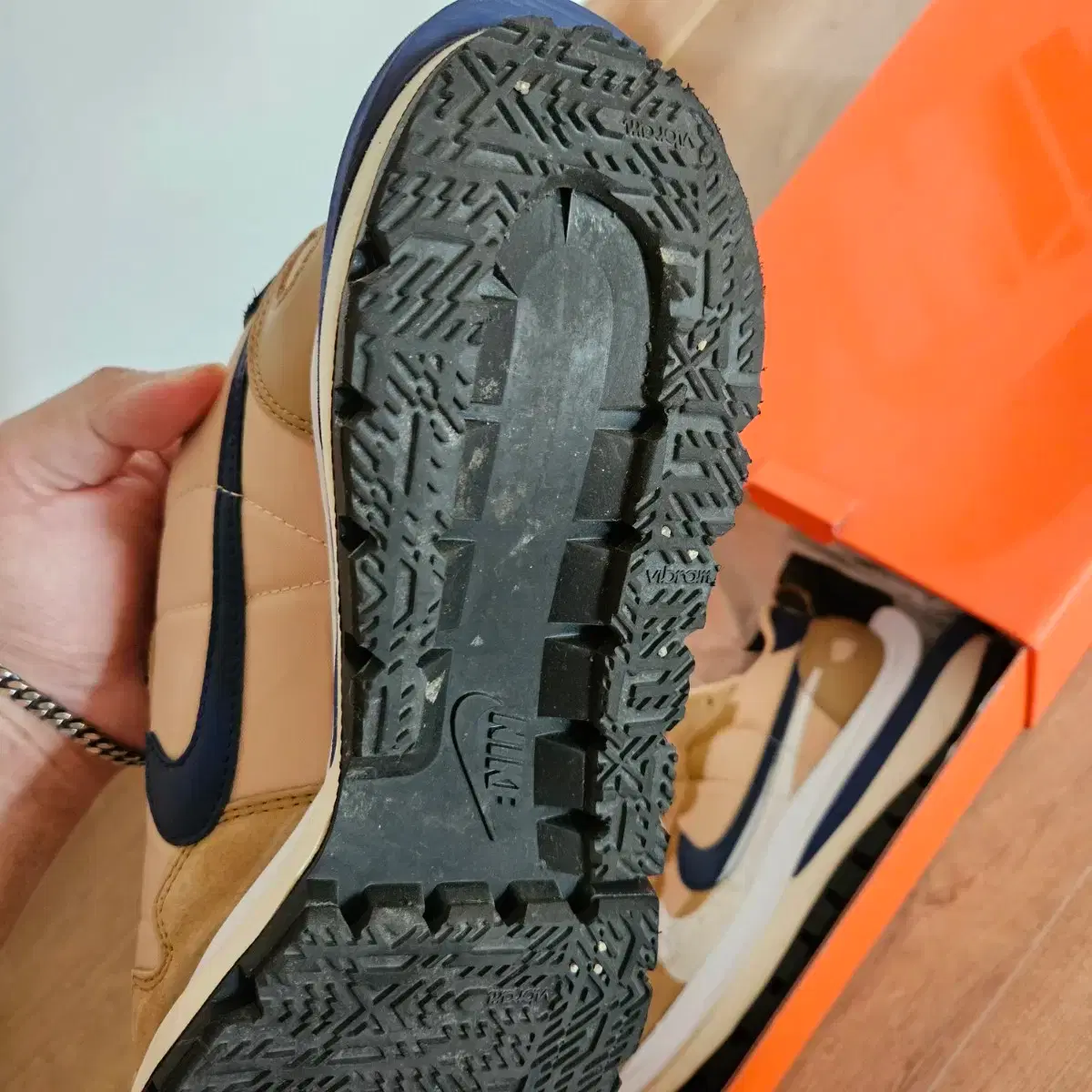thumbnail-7
